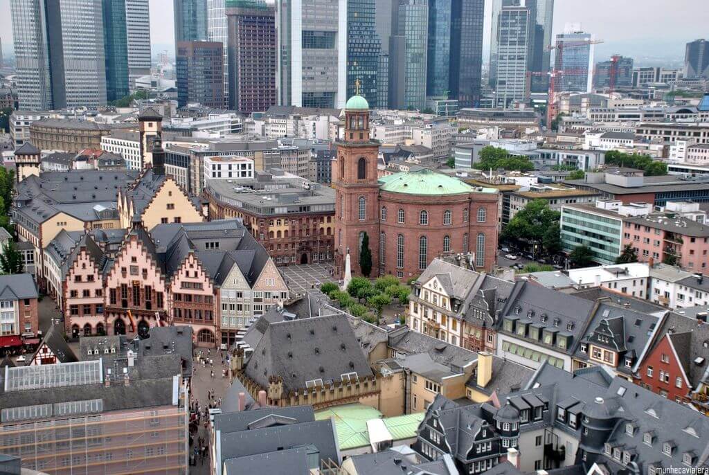 vistas de Frankfurt desde la catedral