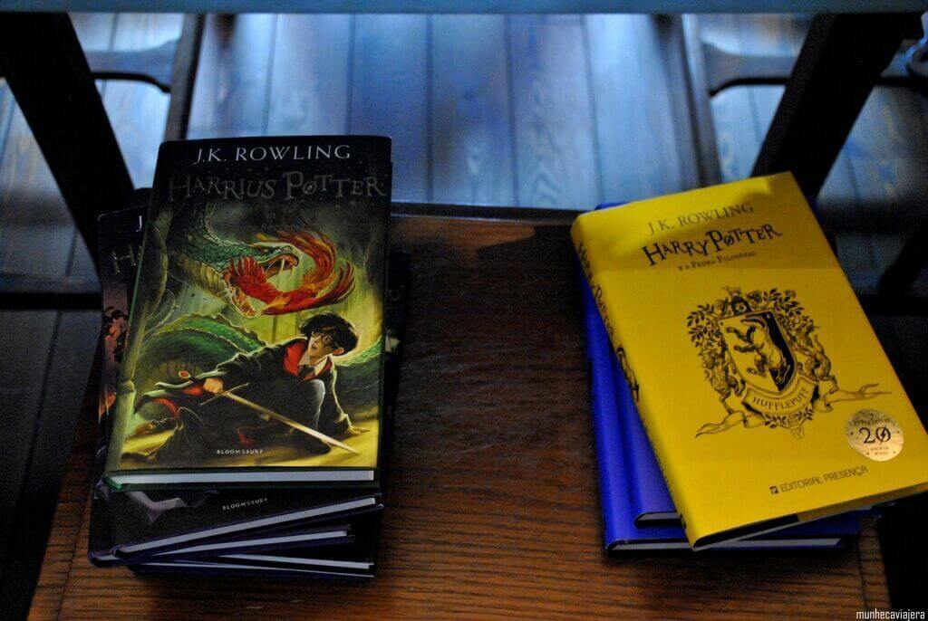 <span style="color: #333333;"><strong>Libros de Harry Potter en la librería</strong></span>