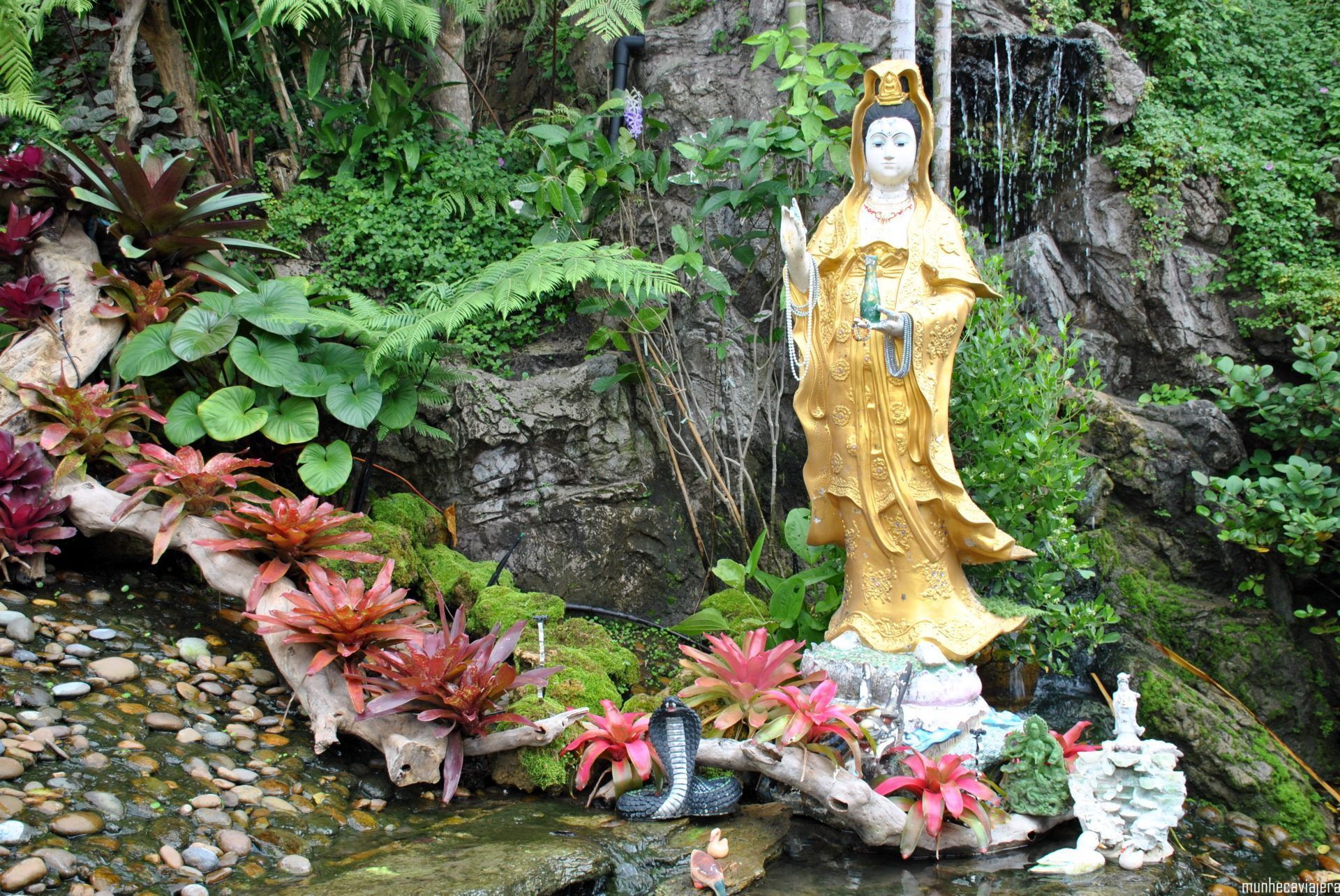Wat Saket