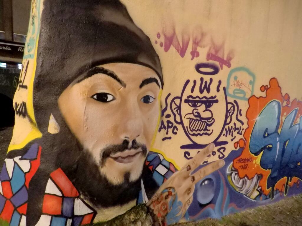 ruta por el arte callejero de Oporto
